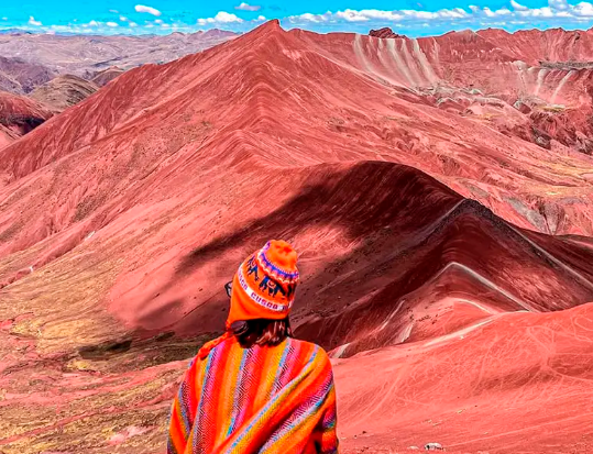 Montaña de 7 Colores y Valle Rojo